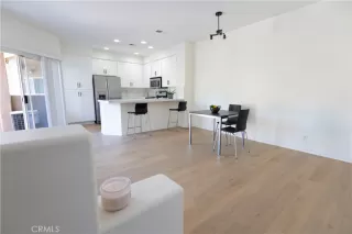 Photo #4: OC26069098 Listing 