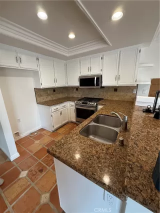 Photo #3: OC26069489 Listing 