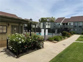 Photo #3: OC26069551 Listing 