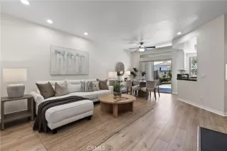 Photo #4: OC26069990 Listing 