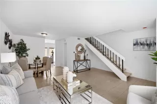 Photo #5: OC26069991 Listing 