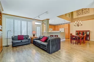 Photo #2: OC26070302 Listing