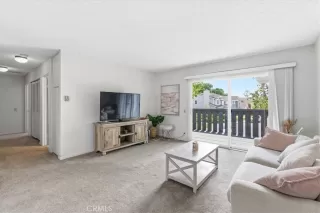 Photo #2: OC26070479 Listing 