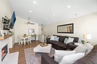 Photo #6: OC26070533 Listing 