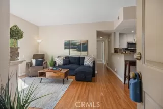 Photo #2: OC26070563 Listing