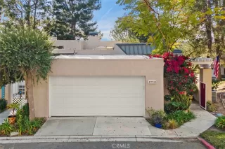 More Details about MLS # OC26070585 : 27712 TURNBERRY