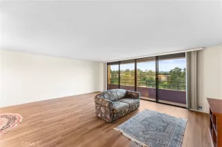 Photo #5: OC26070771 Listing 