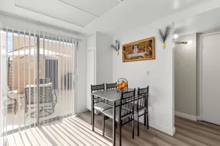 Photo #4: OC26071147 Listing 