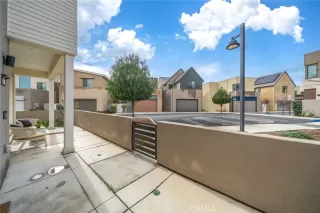 Photo #5: OC26071348 Listing 