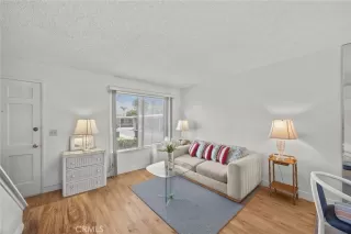 Photo #4: OC26071779 Listing 