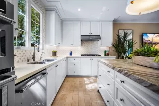 Photo #2: OC26071838 Listing 