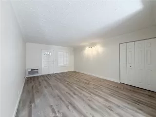 Photo #3: OC26072373 Listing 