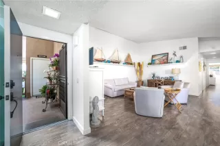 Photo #3: OC26072634 Listing