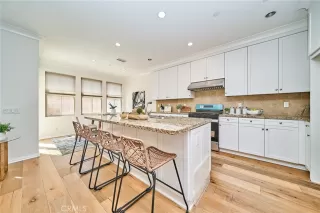 Photo #3: OC26072962 Listing 