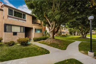 Photo #2: OC26073104 Listing