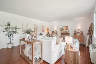 Photo #3: OC26073375 Listing 