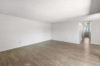 Photo #5: OC26073613 Listing