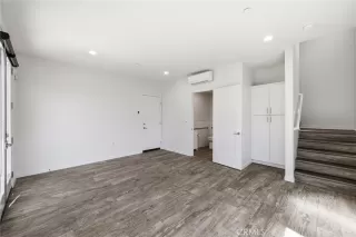 Photo #3: OC26073638 Listing 