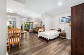 Photo #6: OC26074125 Listing