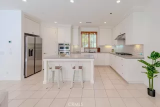 Photo #4: OC26074140 Listing 