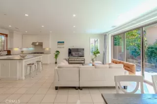 Photo #6: OC26074140 Listing 