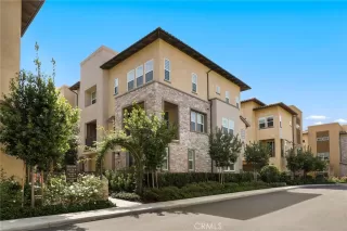 Photo #1: OC26074307 Listing 