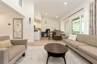 Photo #5: OC26074313 Listing