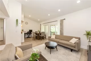 Photo #6: OC26074313 Listing