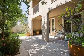 More Details about MLS # OC26074345 : 147 LOCKFORD