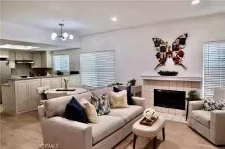 Photo #2: OC26074346 Listing