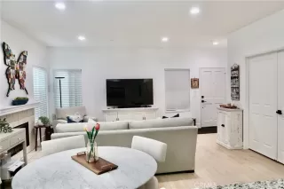 Photo #5: OC26074346 Listing