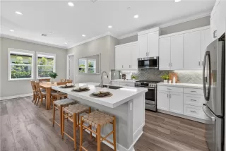 Photo #6: OC26074399 Listing 