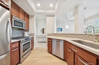 Photo #2: OC26074554 Listing 