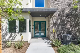 Photo #3: OC26074560 Listing