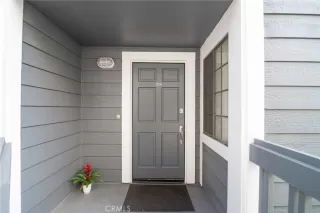 Photo #2: OC26074566 Listing 