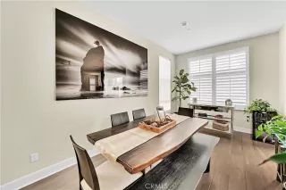 Photo #5: OC26074615 Listing