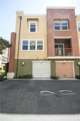 More Details about MLS # OC26074783 : 12846 PALM 1
