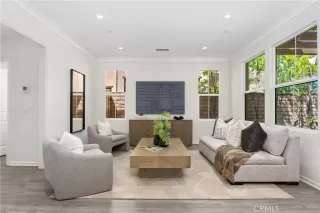 Photo #1: OC26074972 Listing 