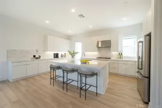 Photo #6: OC26075486 Listing 