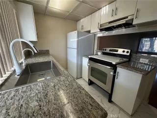 Photo #6: OC26075566 Listing 