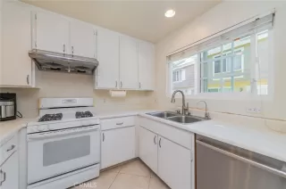 Photo #2: OC26075810 Listing 