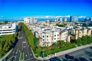 More Details about MLS # OC26075821 : 81 WALDORF