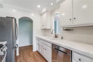 Photo #6: OC26075843 Listing 