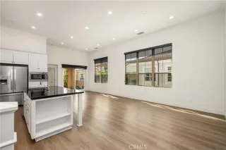 Photo #6: OC26075852 Listing 