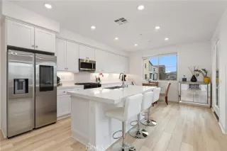 Photo #6: OC26075878 Listing