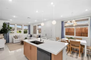 Photo #3: OC26075885 Listing 