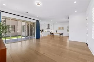 Photo #2: OC26076018 Listing 