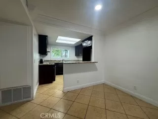 Photo #6: OC26076060 Listing 