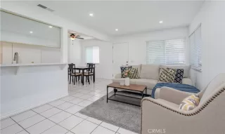 Photo #4: OC26076658 Listing 