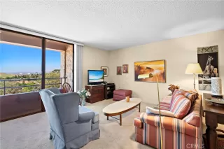 Photo #2: OC26077170 Listing 